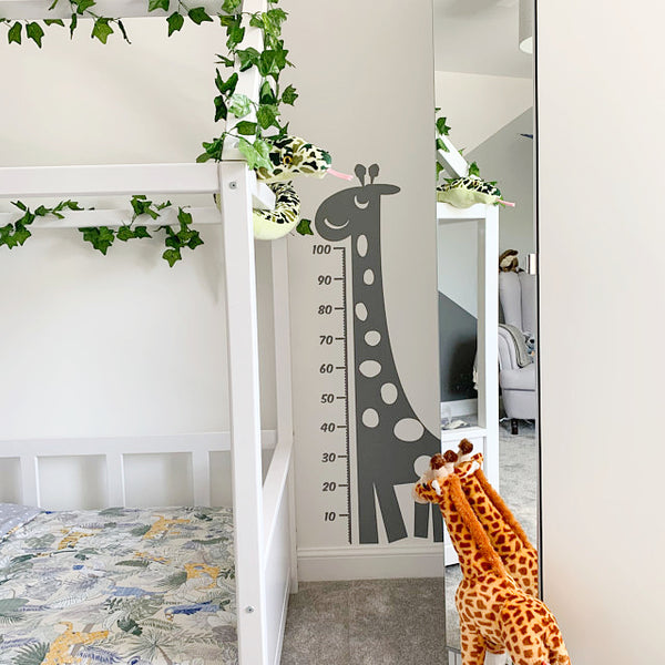 Kids Measuring Sticker